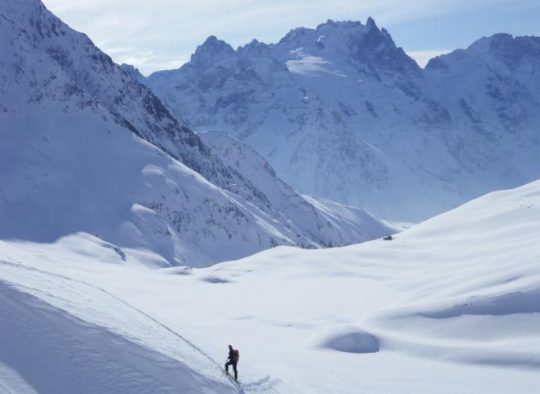 France - Aiguilles d'Arves en ski de rando