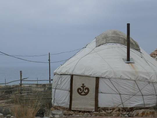 Ski de randonnée en Kirghizie - Les matins du monde