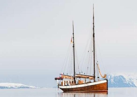 Ski de rando dans les Alpes de Lyngen - Les matins du monde